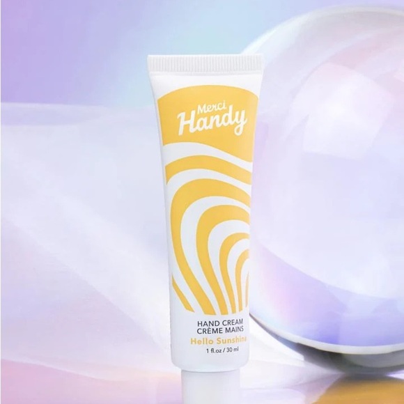 Coral Sun Lip Balm and Merci Handy Hand Cream in Hello Sunshine - Picture 11 of 16